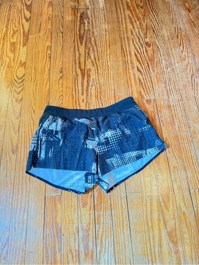 Reebok Black and Light Blue Patterned Athletic Shorts